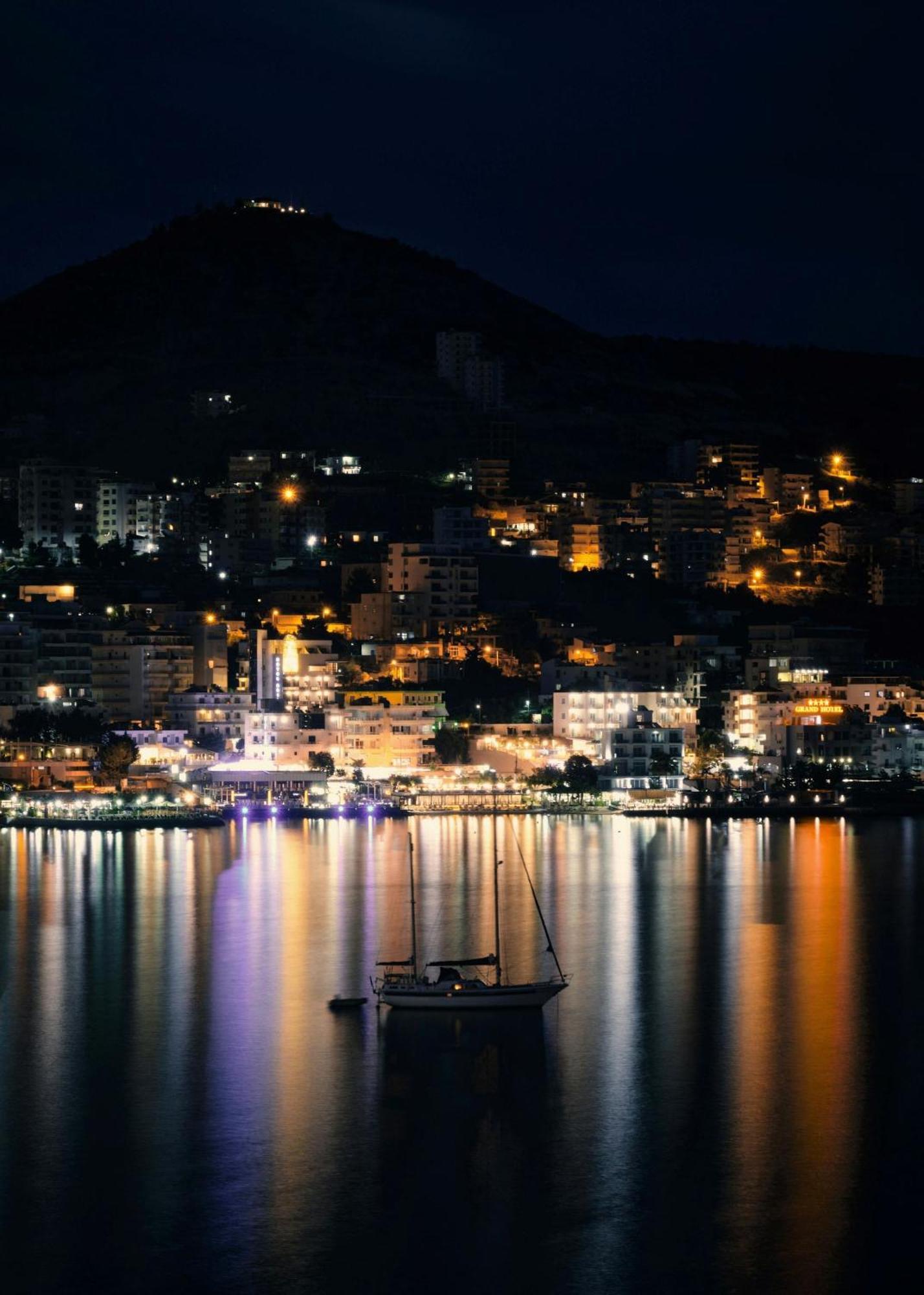 Fasho Home Sarande Exterior photo